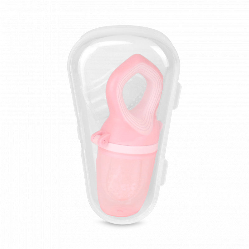Een foto van de fruitspeen in het roze in de plastic verpakkingsdoos.